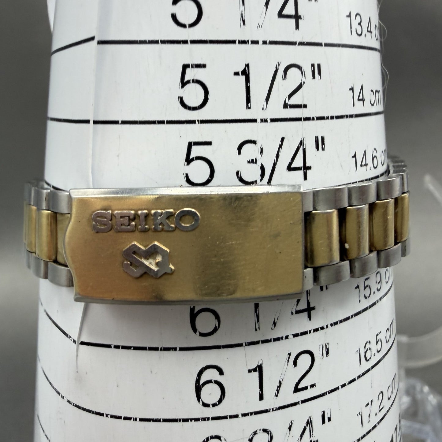 Seiko SQ Watch Women 25mm White Dial Two Tone Daydate 2626-0159 READ New Battery10