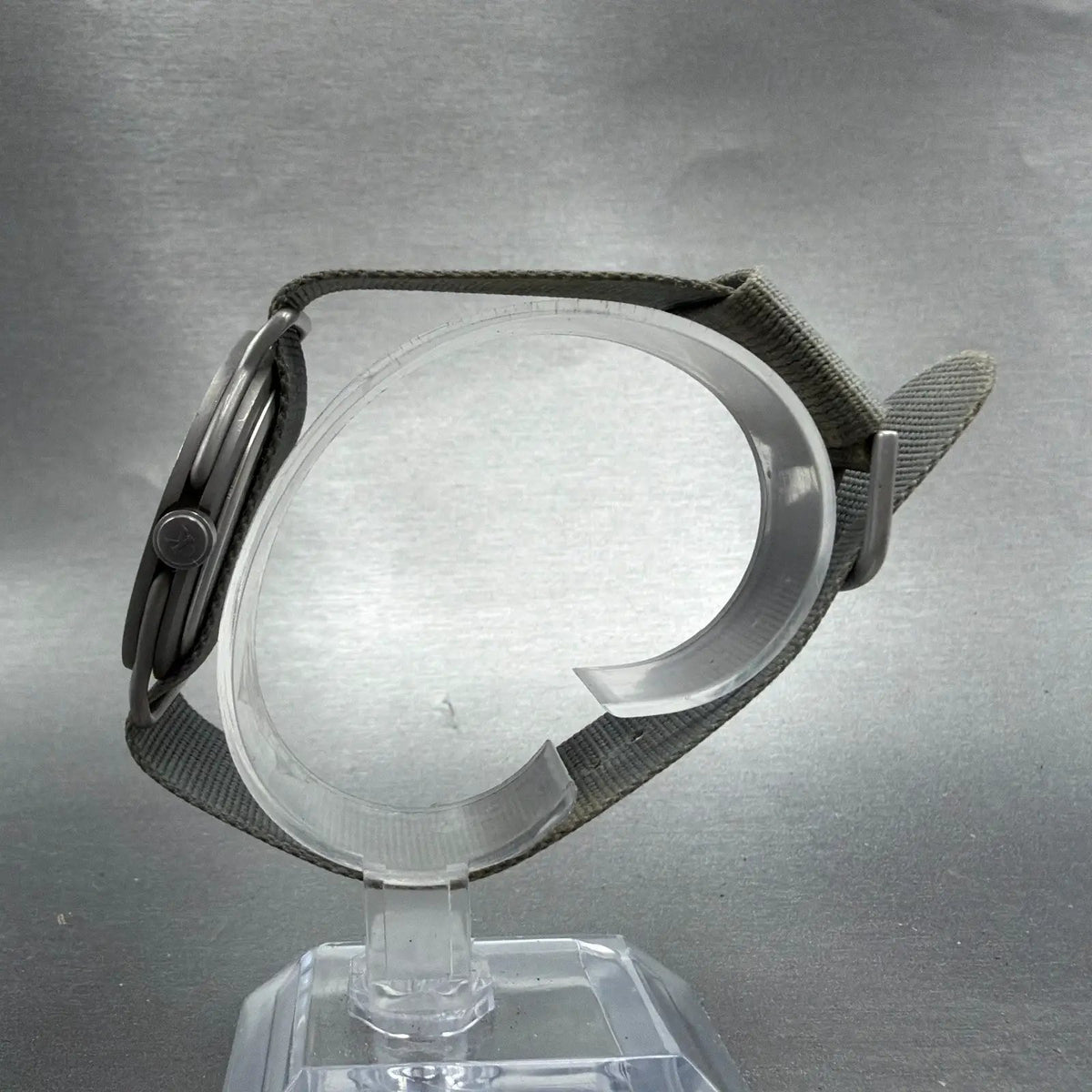 Calvin Klein Watch Men 37mm Gray Dial Silver Round K5111 New Battery6