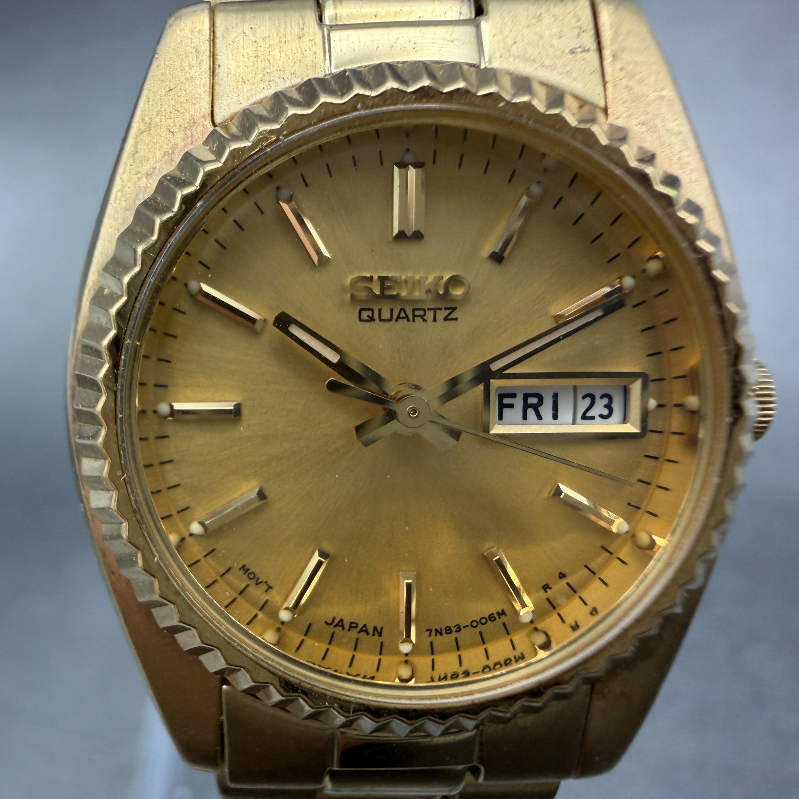 Seiko Watch Women 25mm Gold Dial Gold Tone Daydate Round 7N83-0041 New Battery L1