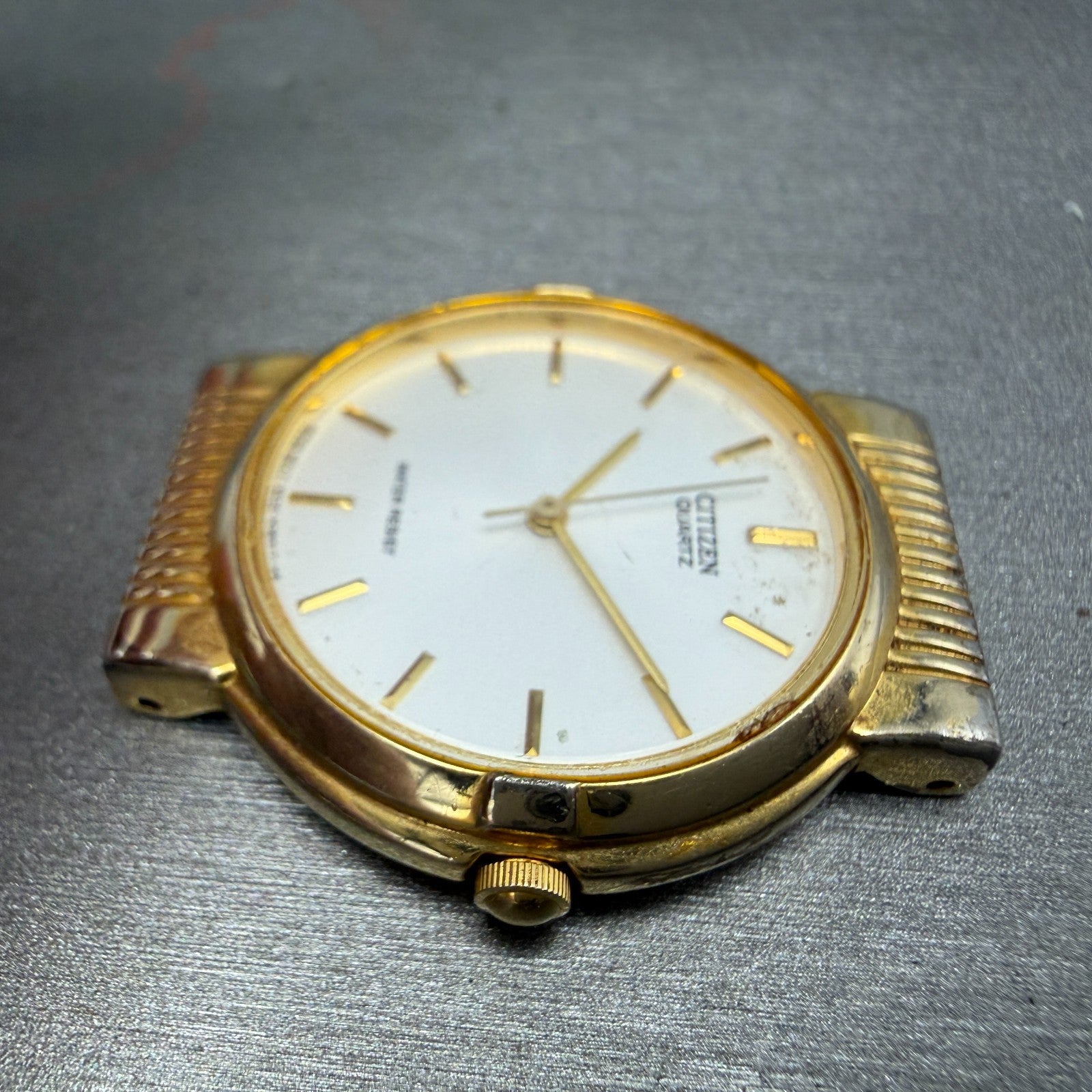 Citizen Watch Unisex 32mm Silver Dial Gold Tone Round 5530-S43722 PARTS VTG6