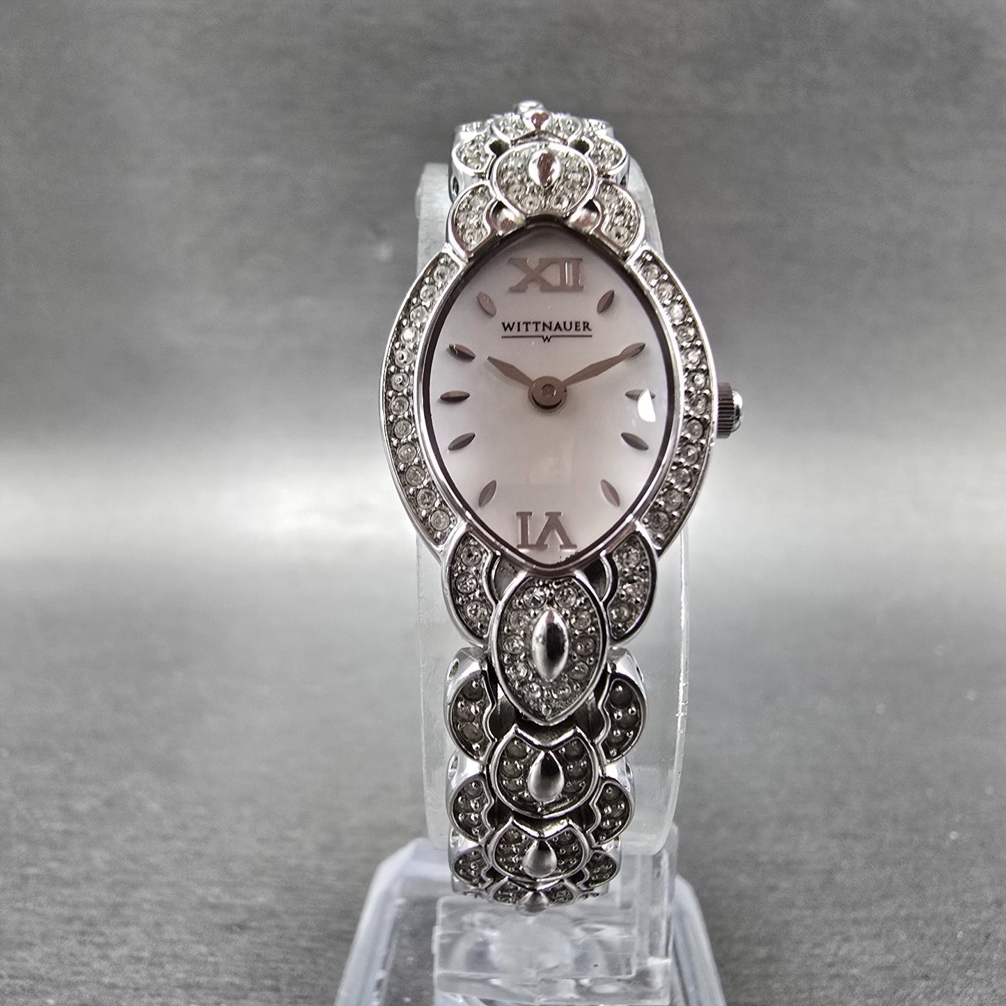 Wittnauer Watch Women 17mm MOP Dial Silver Tone Crystal Bezel Oval New Battery5