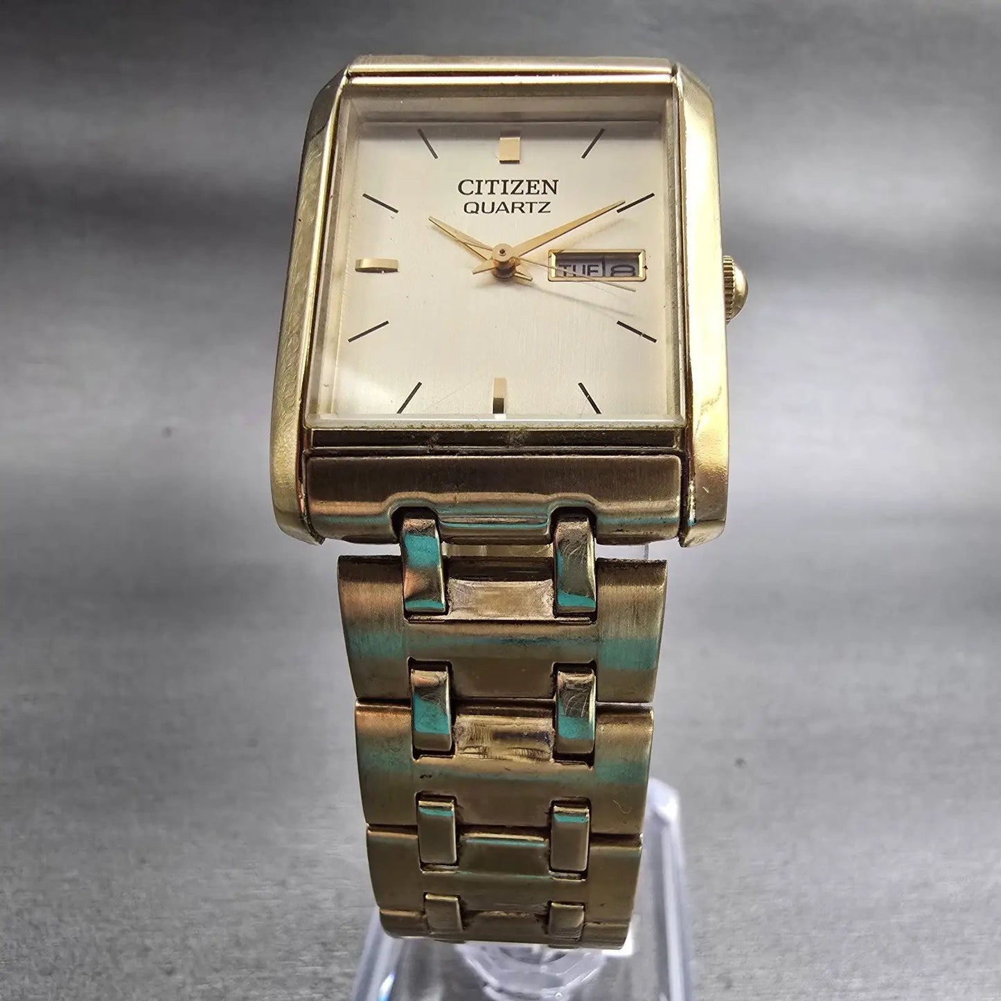 Citizen Watch Men 25mm Gold Dial Gold Tone Daydate Rectangle 1002-S99299 New Bat5