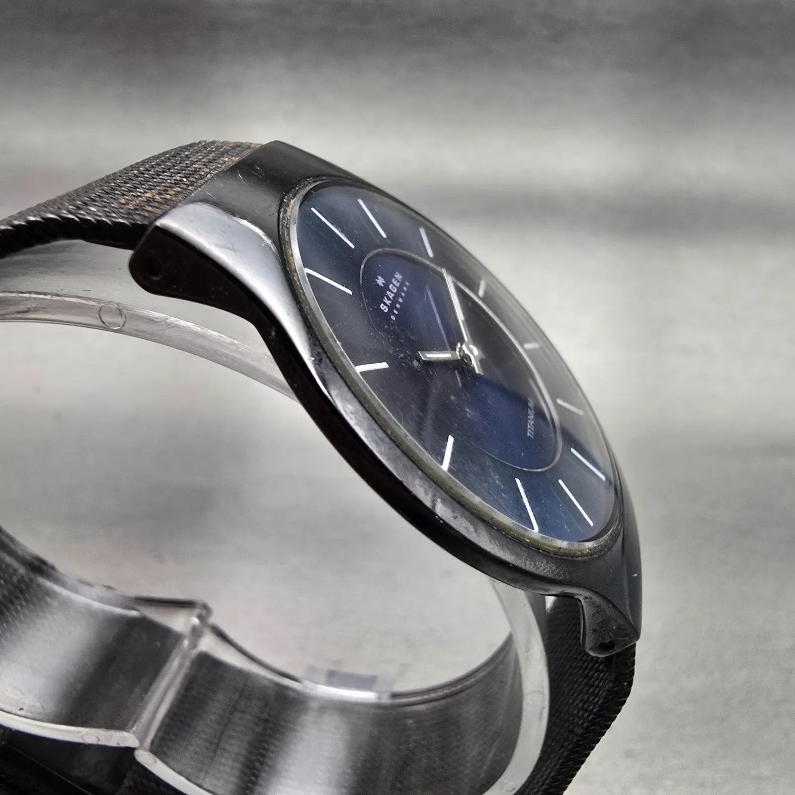 Skagen Watch Men 33mm Blue Dial Black Tone Titanium Round 233LTMN New Battery3