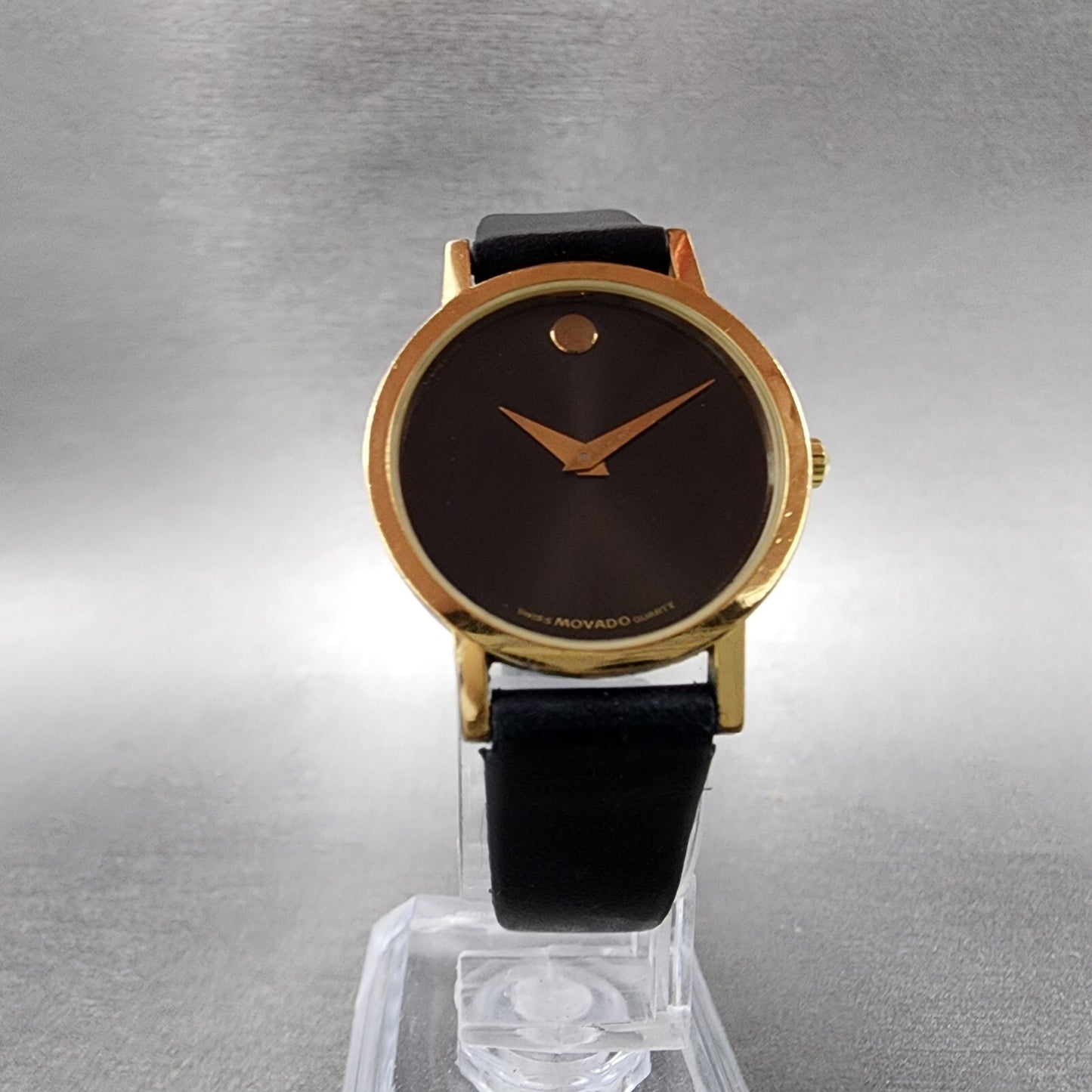 Movado Museum Watch Women 25mm Black Dial Gold Tone Round 8725832 New Batt B125