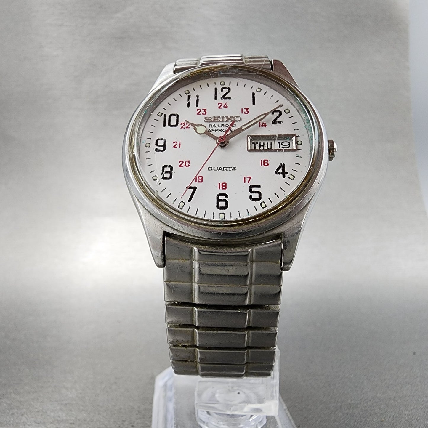 Seiko Railroad Approved Watch Men 35mm White Dial Silver Daydate 7N438A39 PART6