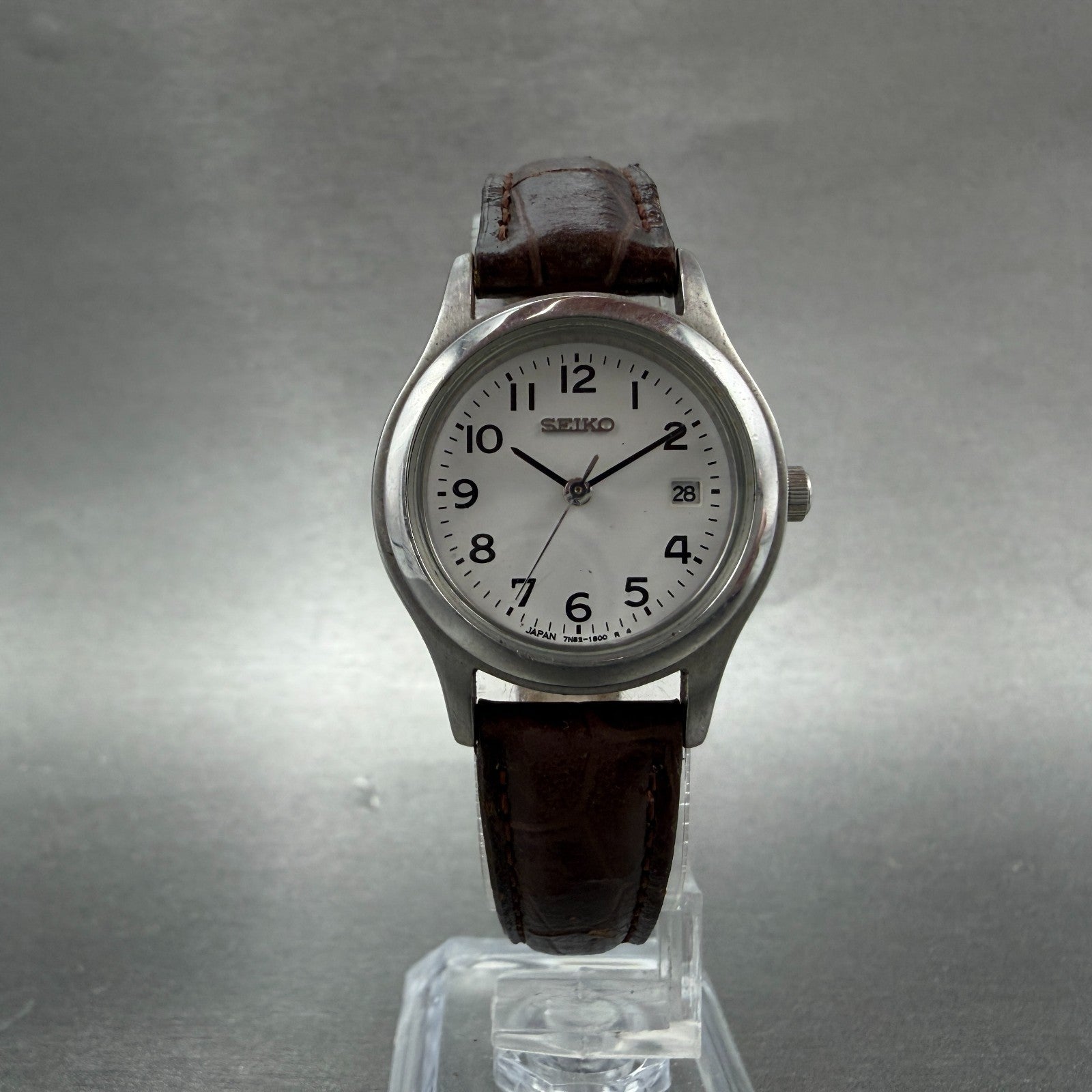 Seiko Watch Women 26mm White Dial Silver Tone Date Round 7N82-0820 New Battery5