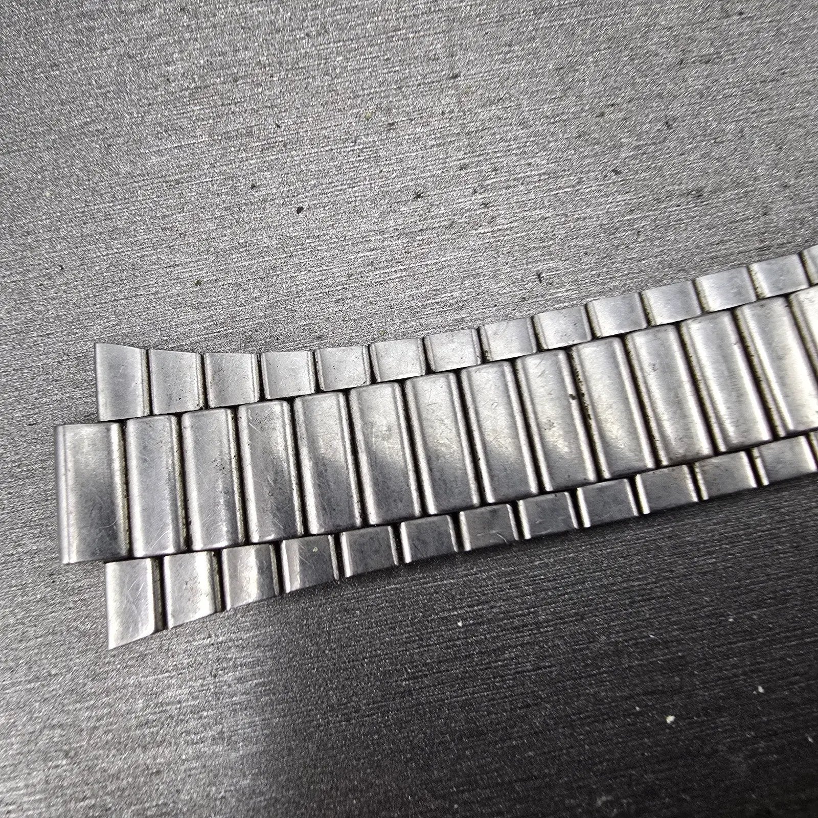 Seiko Bracelet 9mm Stainless Steel Silver Tone Tri Folding Clasp VTG Japan2
