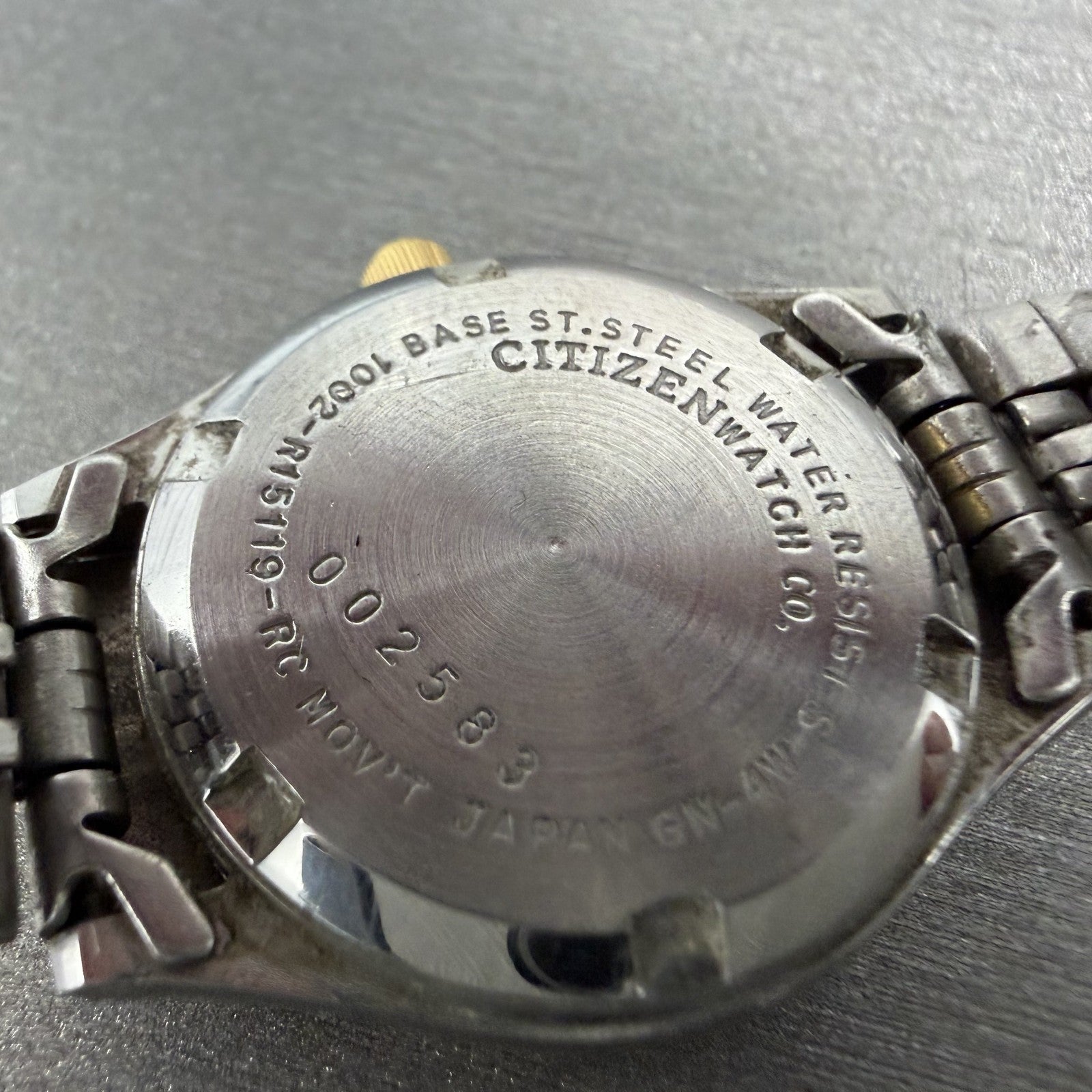 Citizen CQ Watch Women 25mm Silver Dial Two Tone Daydate 1002-R15119 New Batt FI9