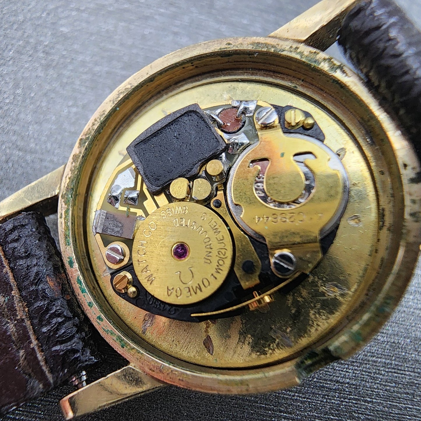 Omega De Ville Watch Women 22mm Gold Dial 10K Gold Filled Round 5910051 PARTS12