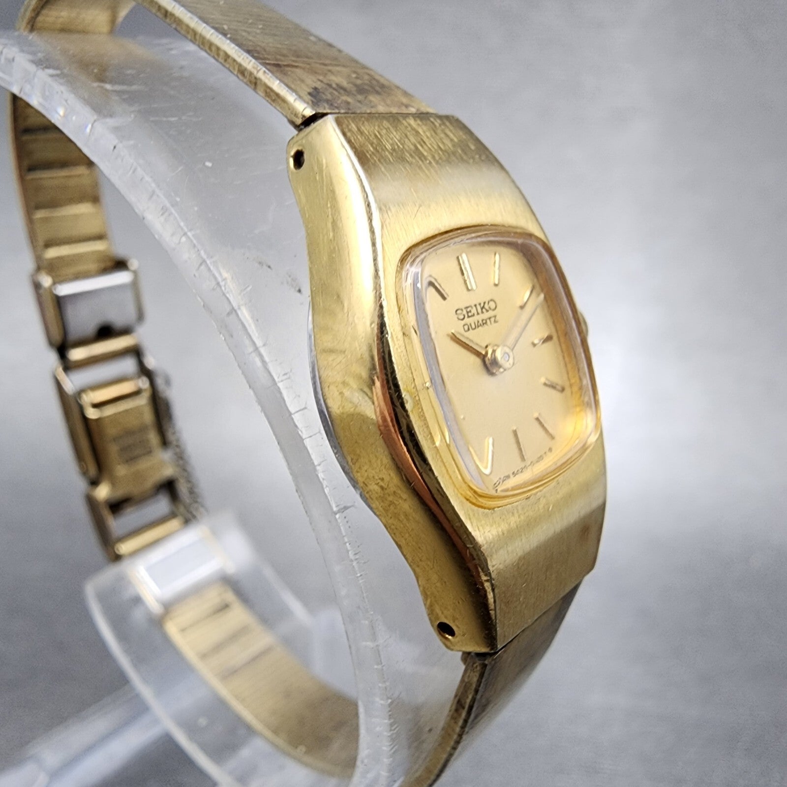 Seiko Watch Women 16mm Gold Dial Gold Tone Rectangle 54205039 New Battery A VTG3