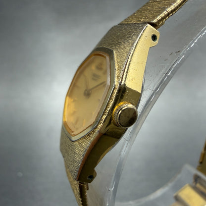 Seiko Watch Women 17mm Champagne Dial Gold Tone Octagon 2Y00-5040 New Battery2
