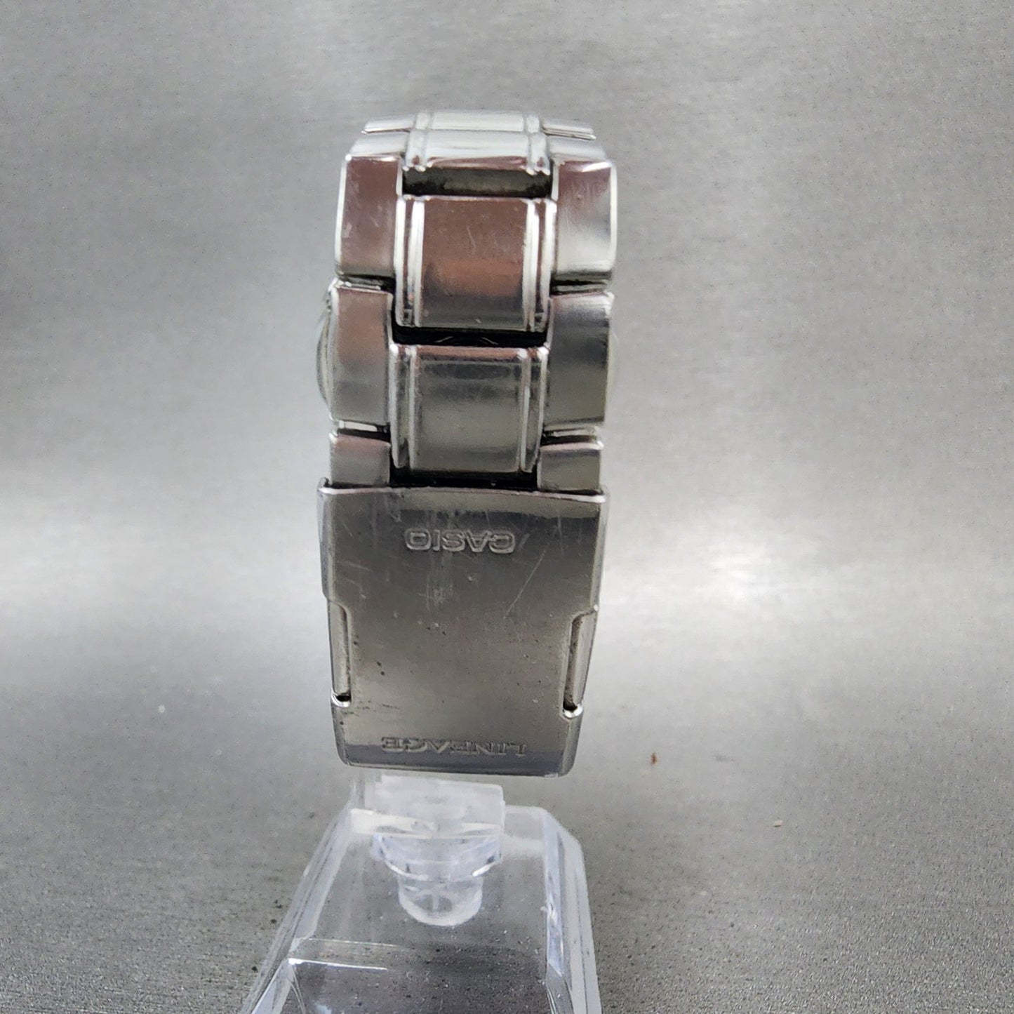 Casio Lineage Watch Men 40mm White Dial Silver Tone Analog Digital Solar Runs7