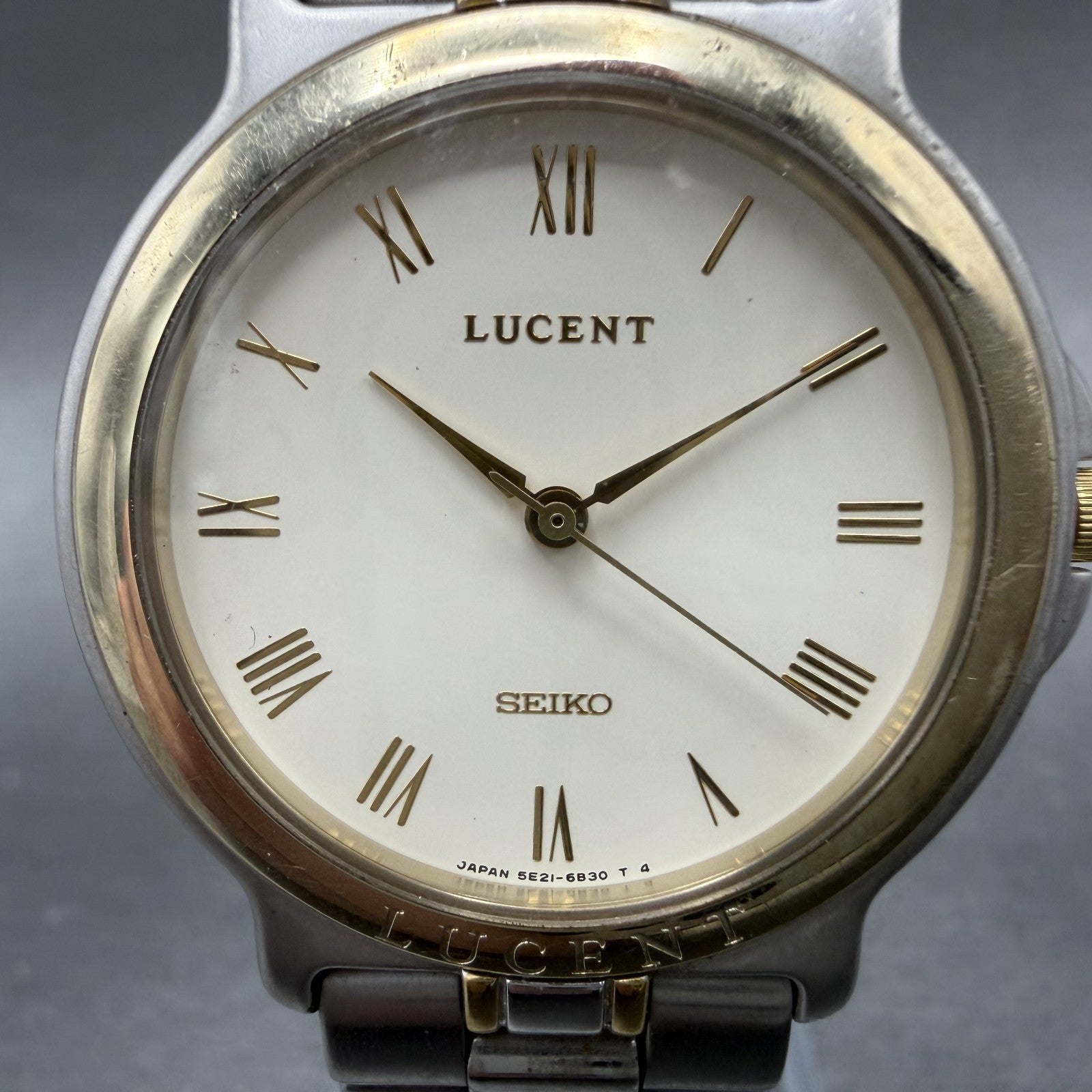 Seiko Lucent Watch Men 31mm White Dial Two Tone 5e21-6b70 New Battery JVTUTU1
