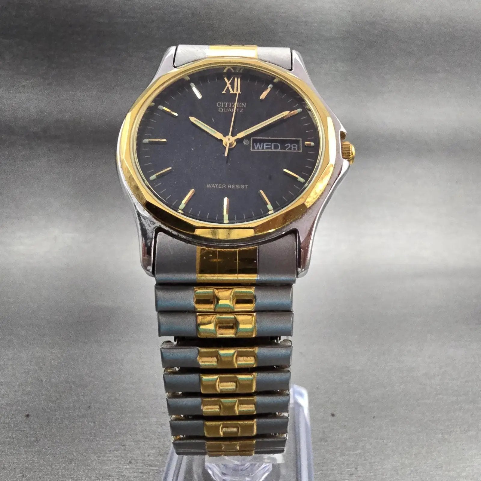 Citizen Watch Men 34mm Black Dial Two Tone Daydate Round 5500-S24361 New Battery5