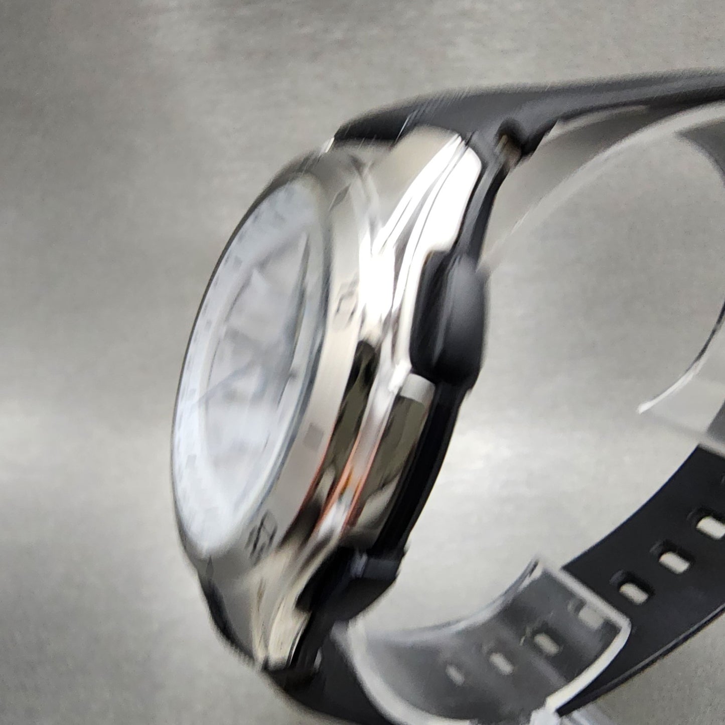 Casio Wave Ceptor Watch Men 43mm White Dial Black Tone Date Chrono Solar Runs2