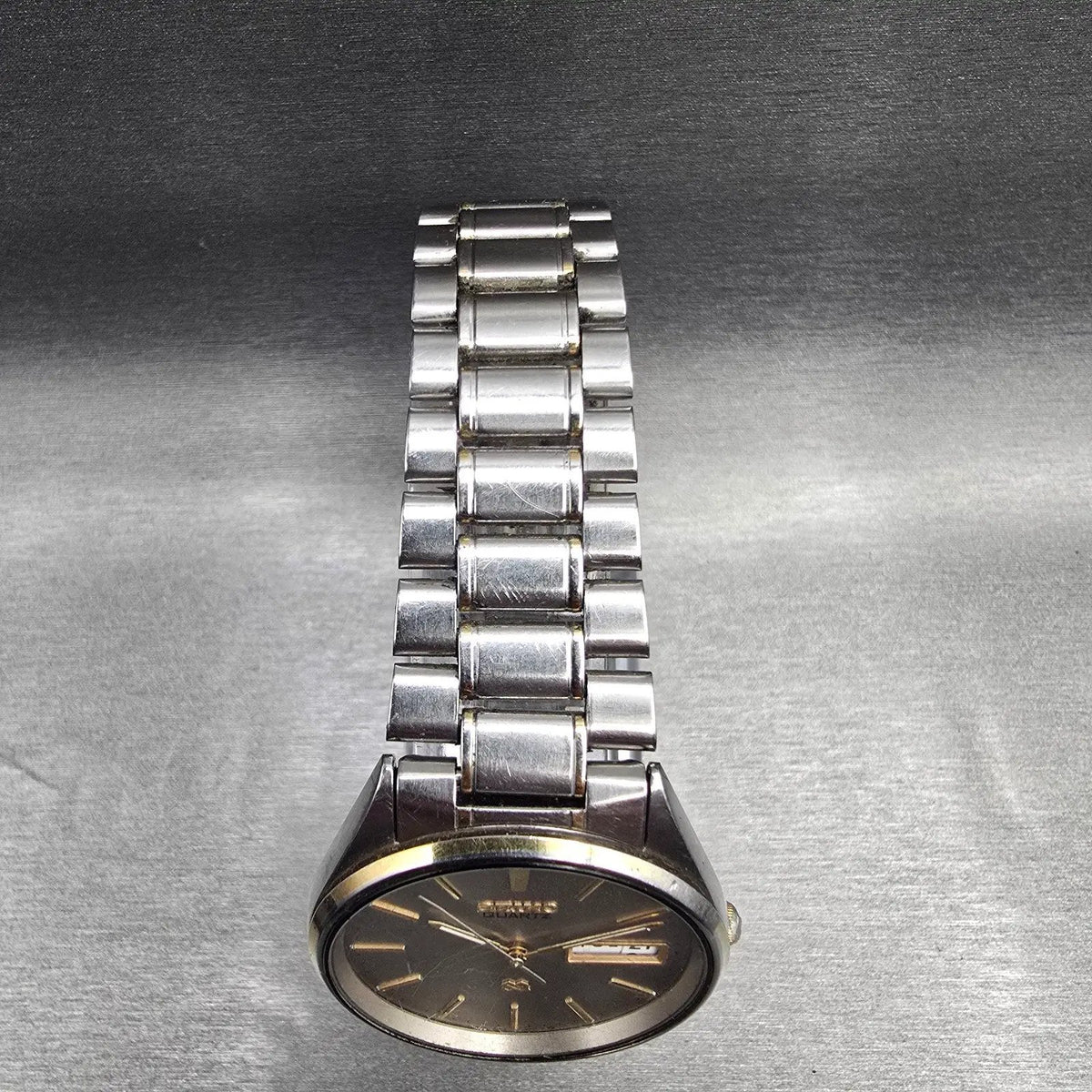 Seiko SQ Mens Watch 34mm Silver Dial Two Tone Daydate Round 8123-8009 New Batt4