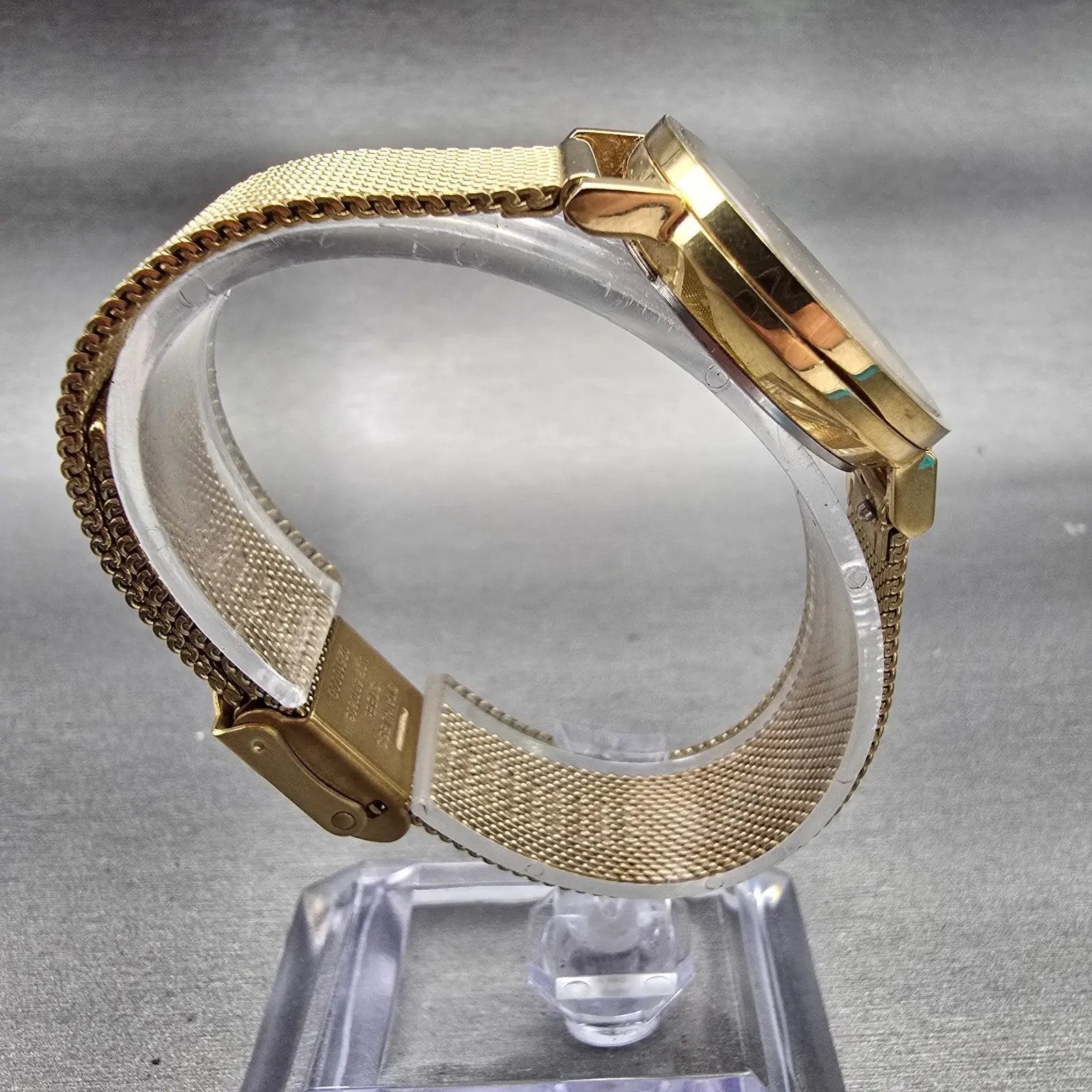 Skagen Hald Watch Women 26mm White Dial Gold Tone Round SKW2443 New Battery8