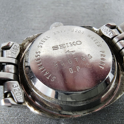 Seiko Matic Lady Watch Women 24mm White Dial Silver Tone date Round Runs VTG9