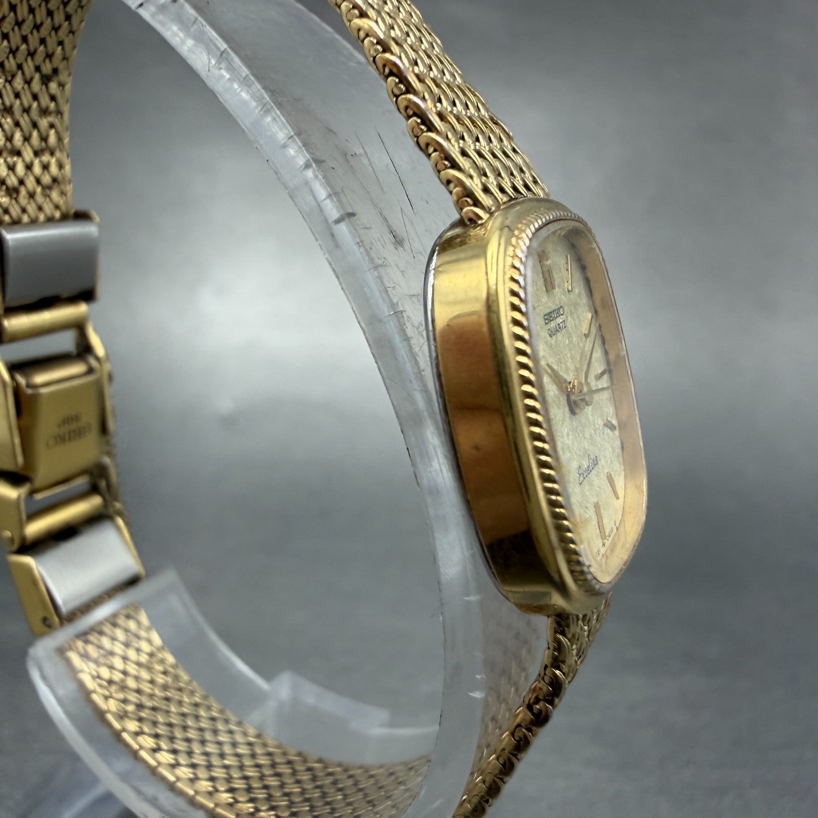 Seiko Exceline Watch Women 18mm Champagne Dial Gold Tone 1221-5410 New Battery3