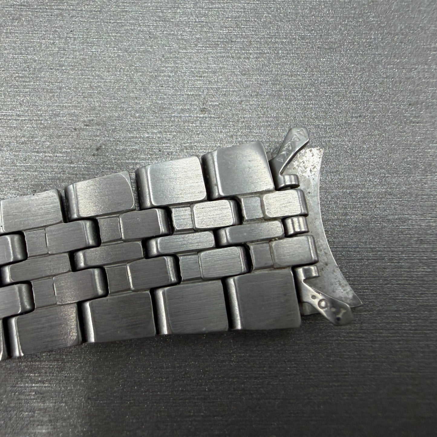 Seiko Bracelet 18mm Two Tone Stainless Steel 4A4K1C1 Tri-Folding Clasp10