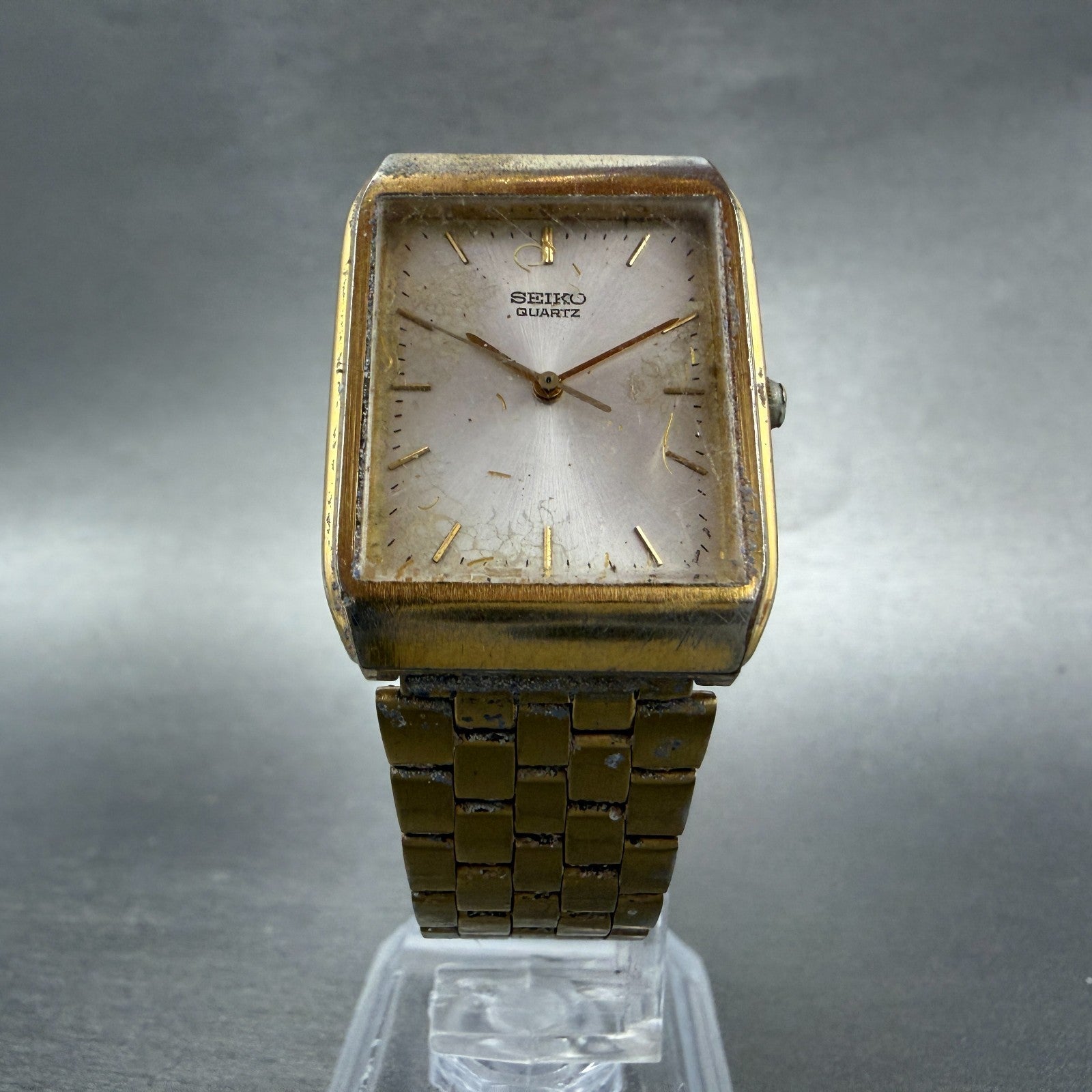 Seiko Tank Watch Men 25mm Silver Dial Gold Tone Rectangle V701-5k09 New Battery5