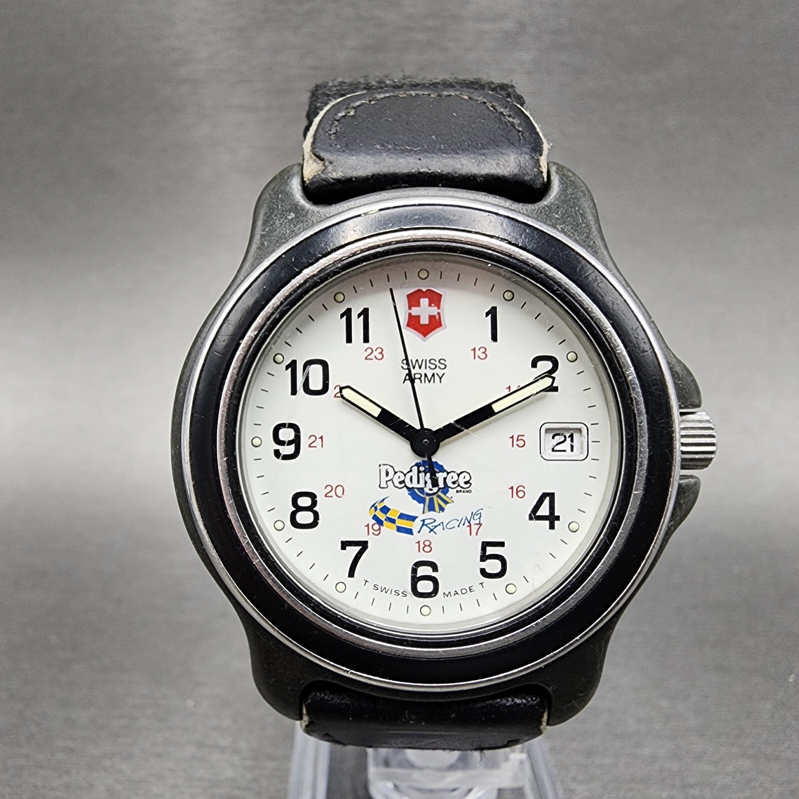 Victorinox Swiss Army Watch Men 39mm White Dial Black Tone Round New Battery0