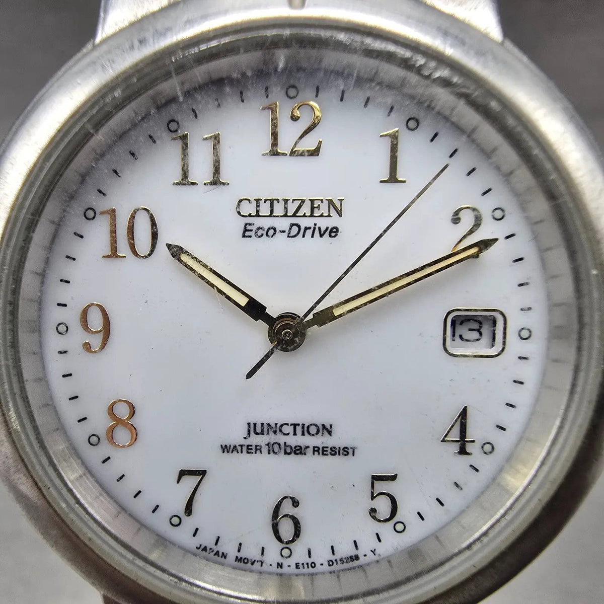 Citizen Eco-Drive Watch Men 35mm White Dial Silver Date Round E110-S95625 Runs1
