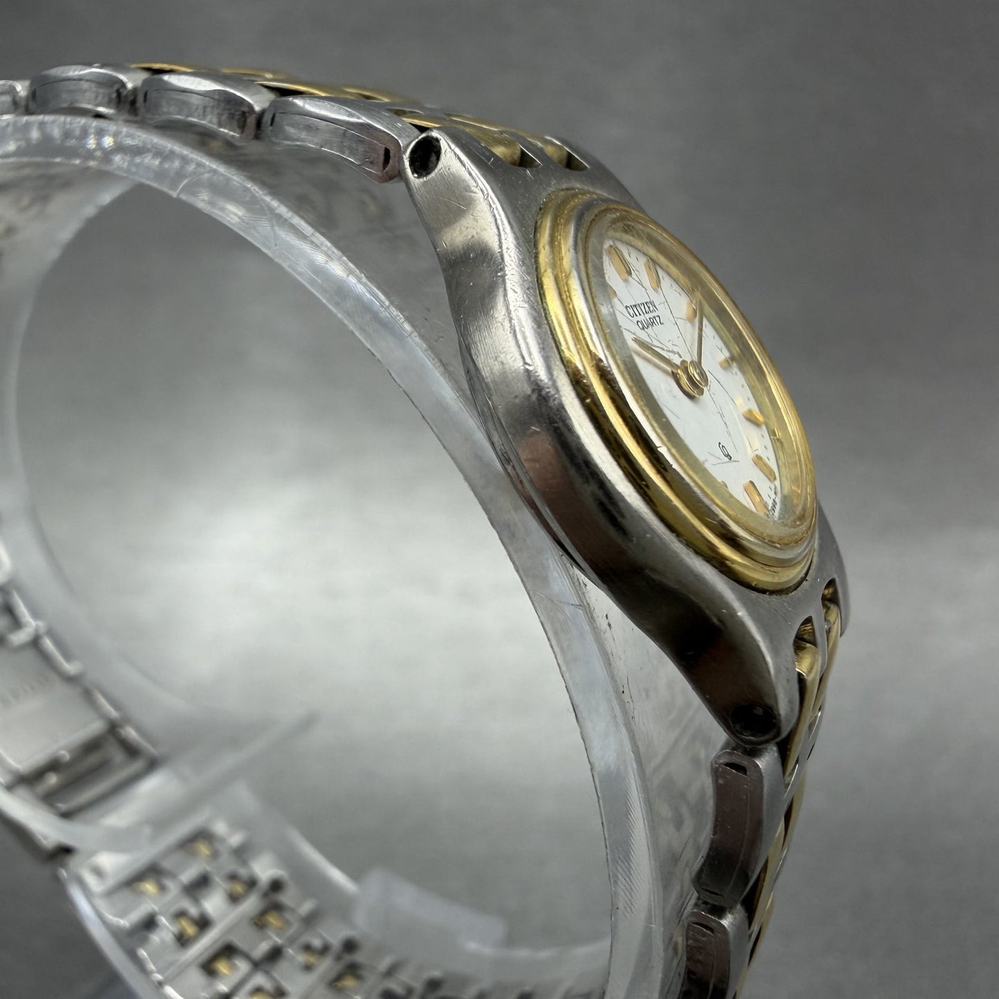 Citizen CQ Watch Women 20mm White Dial Two Tone Round 3220324714 New Battery3
