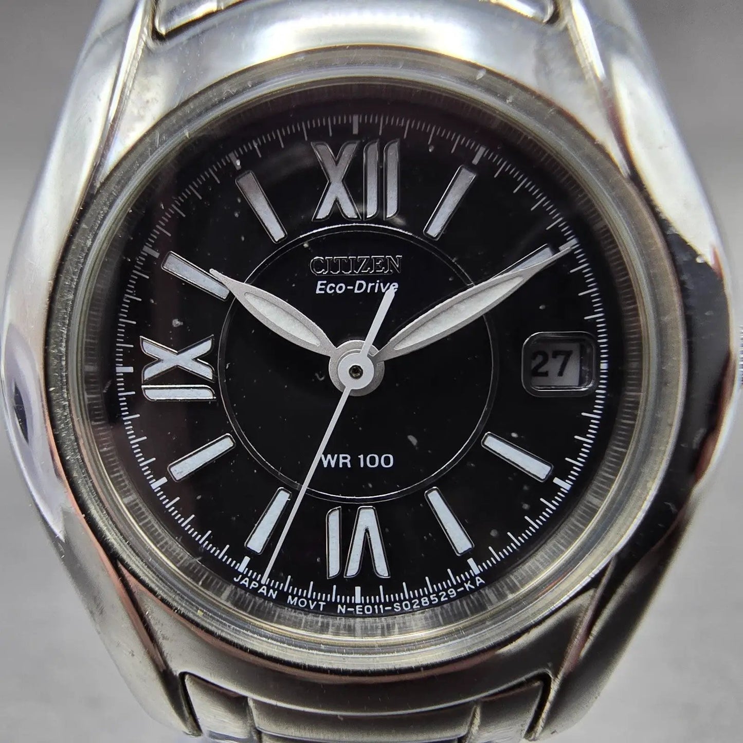 Citizen Watch Women 25mm Black Dial Silver Tone Date Round E011-S015502 Runs BG1