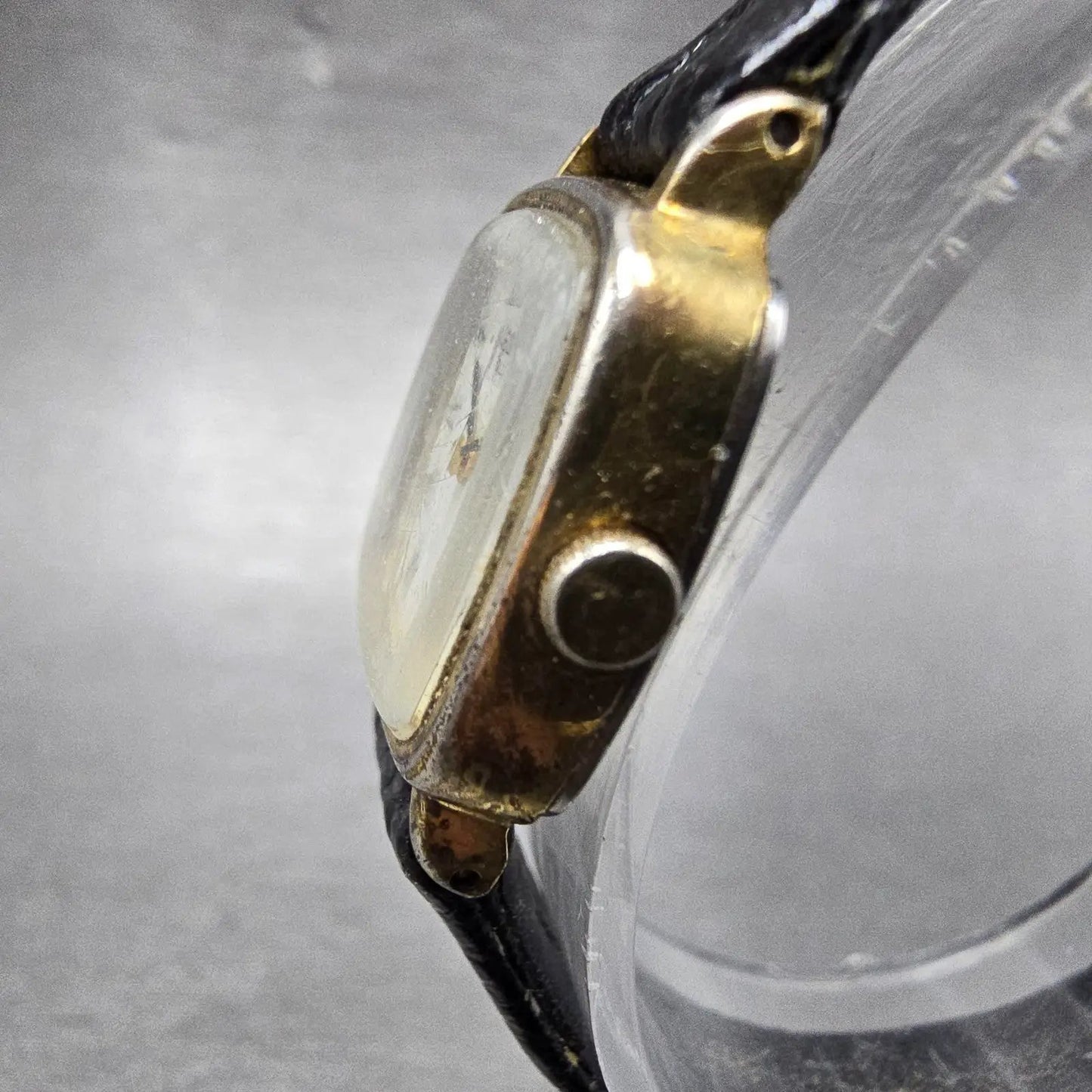 Seiko Tank Watch Women 19mm White Dial Gold Tone 5420-5020 Square New Battery2