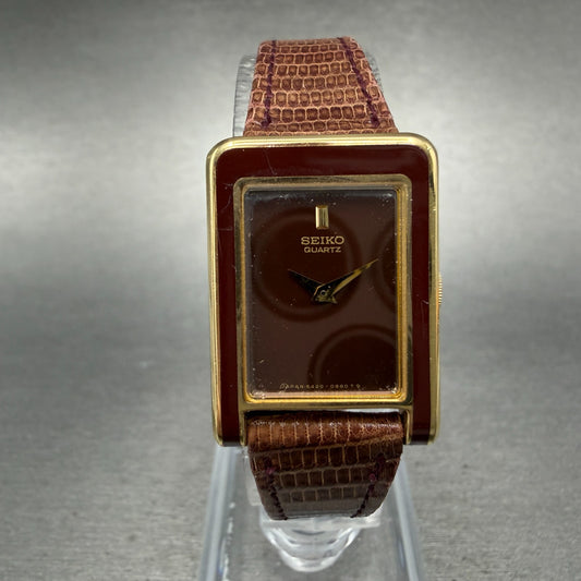 Seiko Watch Women 19mm Red Dial Gold Tone Rectangle 5420-544A New Battery NOS0