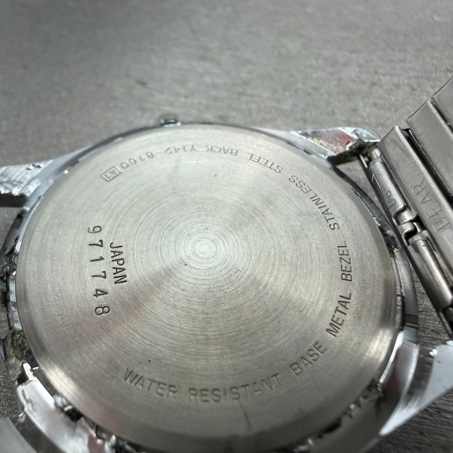 Seiko Alba Watch Men 36mm Silver Dial Silver Tone Date Y142-8160 New Battery VTG9