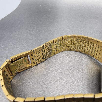 Elgin Tank Watch Women 16mm Champagne Dial Gold Tone Date Rectangle New Battery12