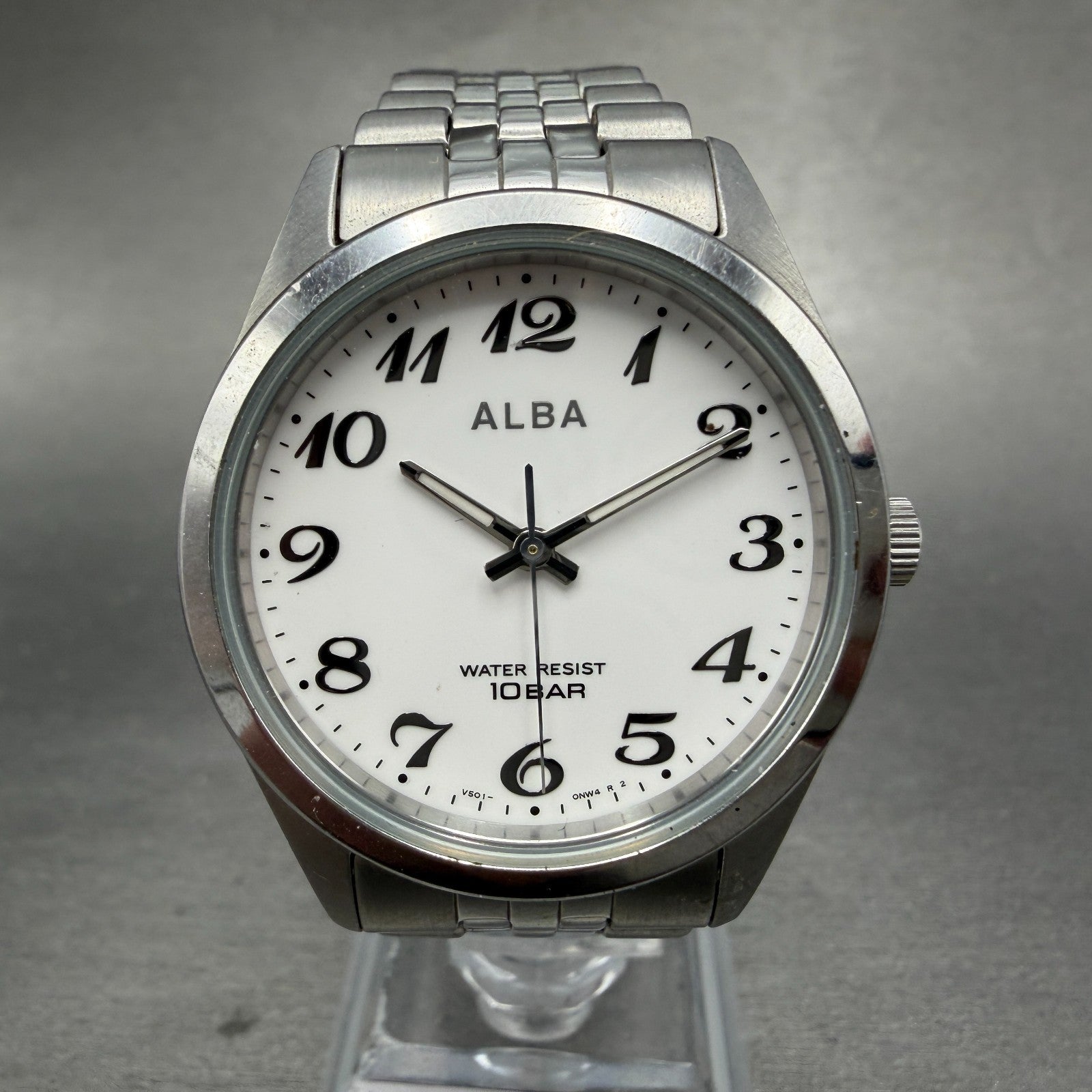 Seiko Alba Watch Men 34mm White Dial Silver Tone Round V501-0EL0 New Battery0