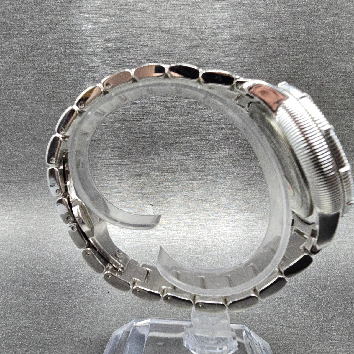Judith Ripka Chronograph Watch Women 38mm MOP Dial Date Crystals Steel New Batt8