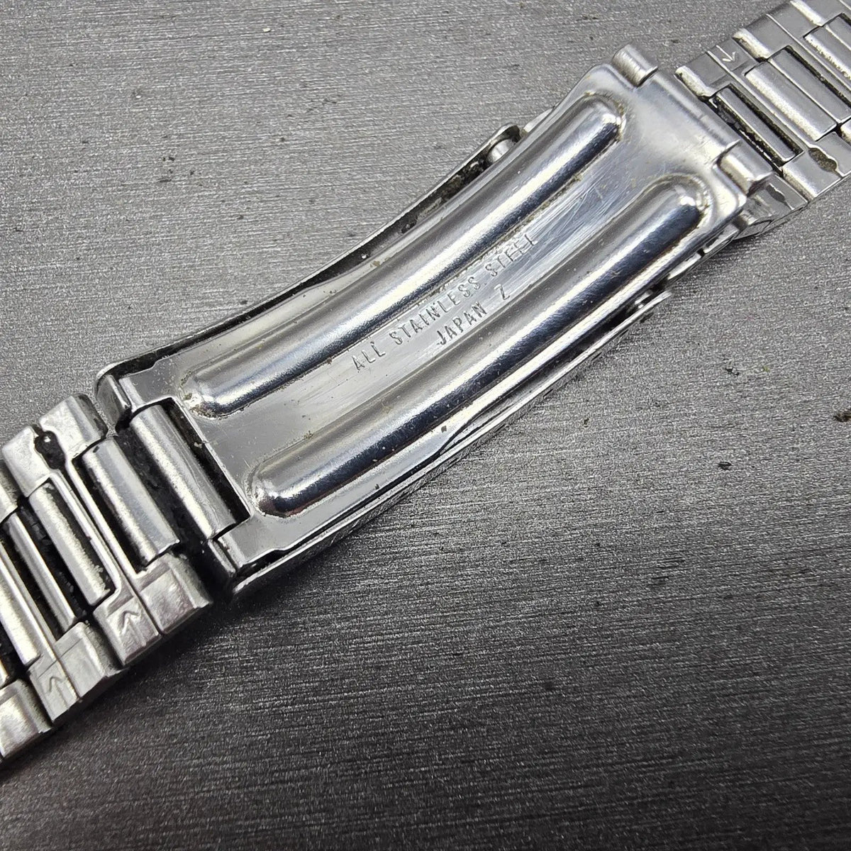 Seiko SQ Bracelet 19mm Stainless Steel Silver Tone Tri Folding Clasp READ!! Z33510