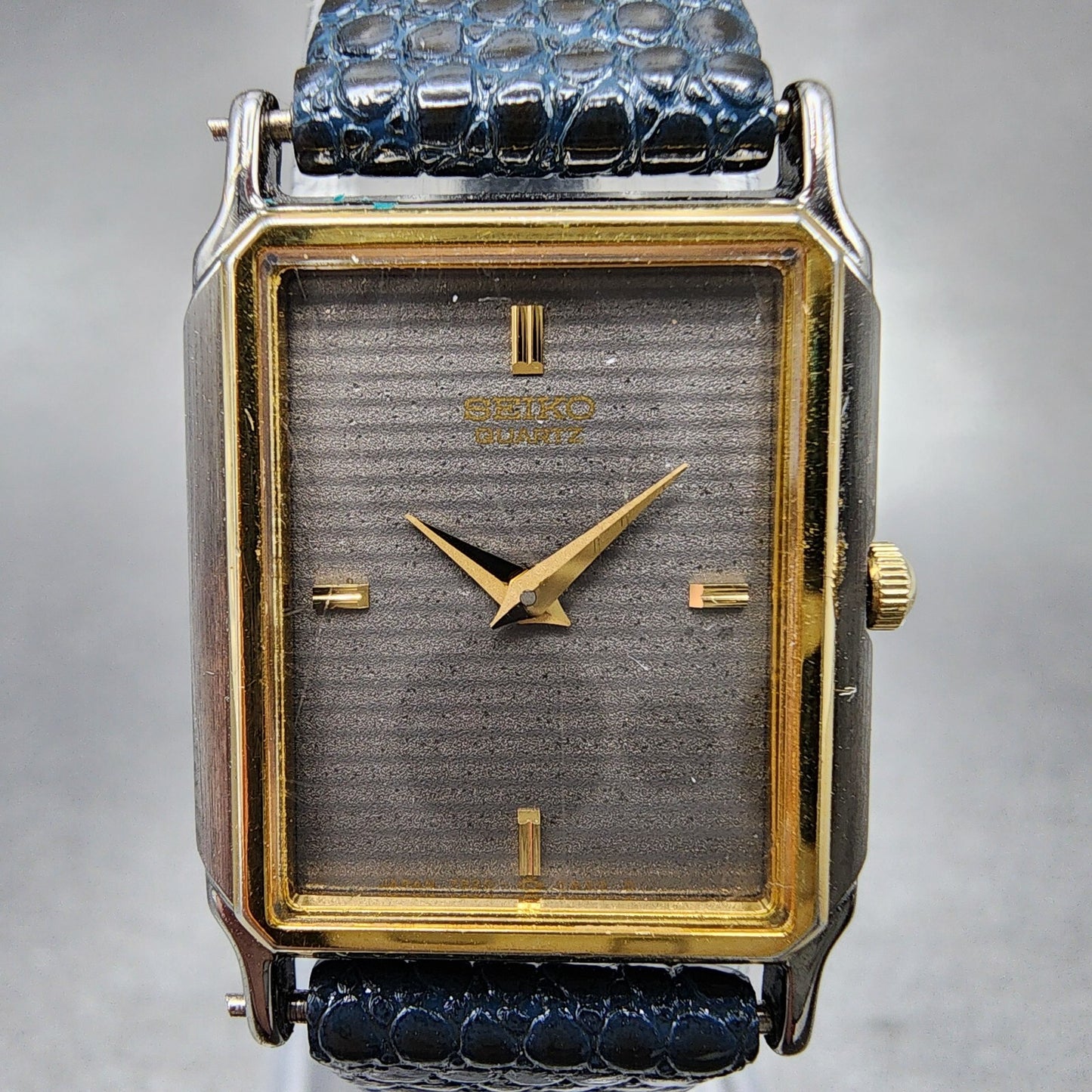 Seiko Tank Watch Women 19mm Gray Dial Two Tone Rectangle 73205909 New Battery1