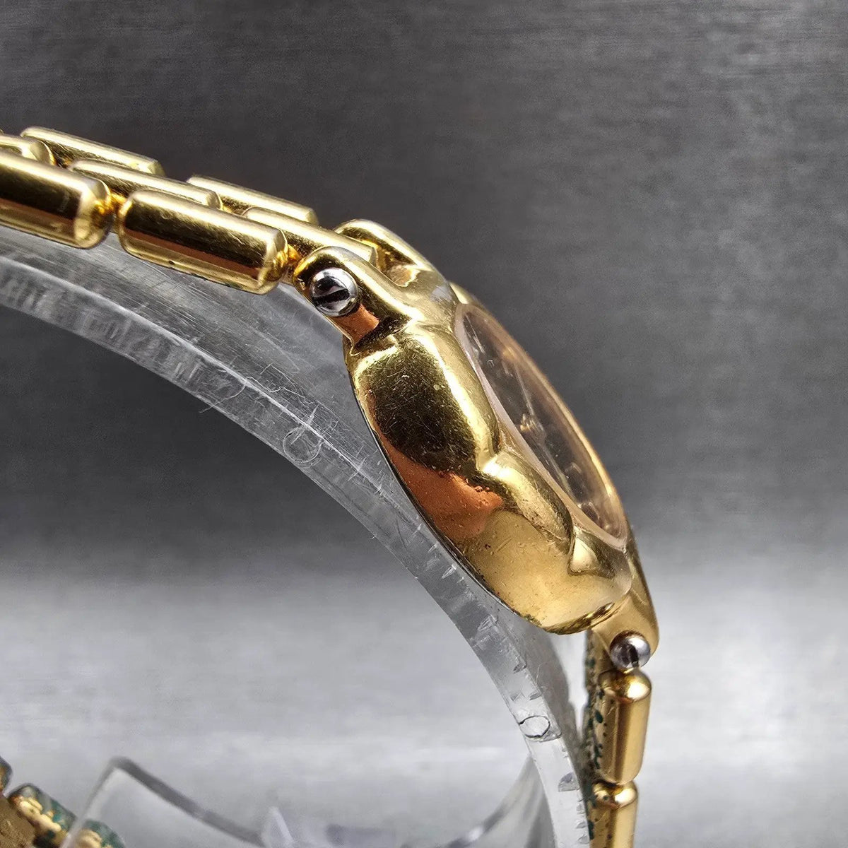 Bulova Watch Women 16mm Black Dial Gold Tone Oval 92F12 New Battery Diamonds VTG3