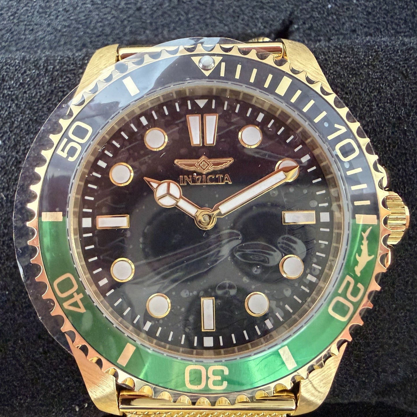 Invicta Pro Diver Watch Men 43mm Black Dial Gold Tone Bracelet Round 496921