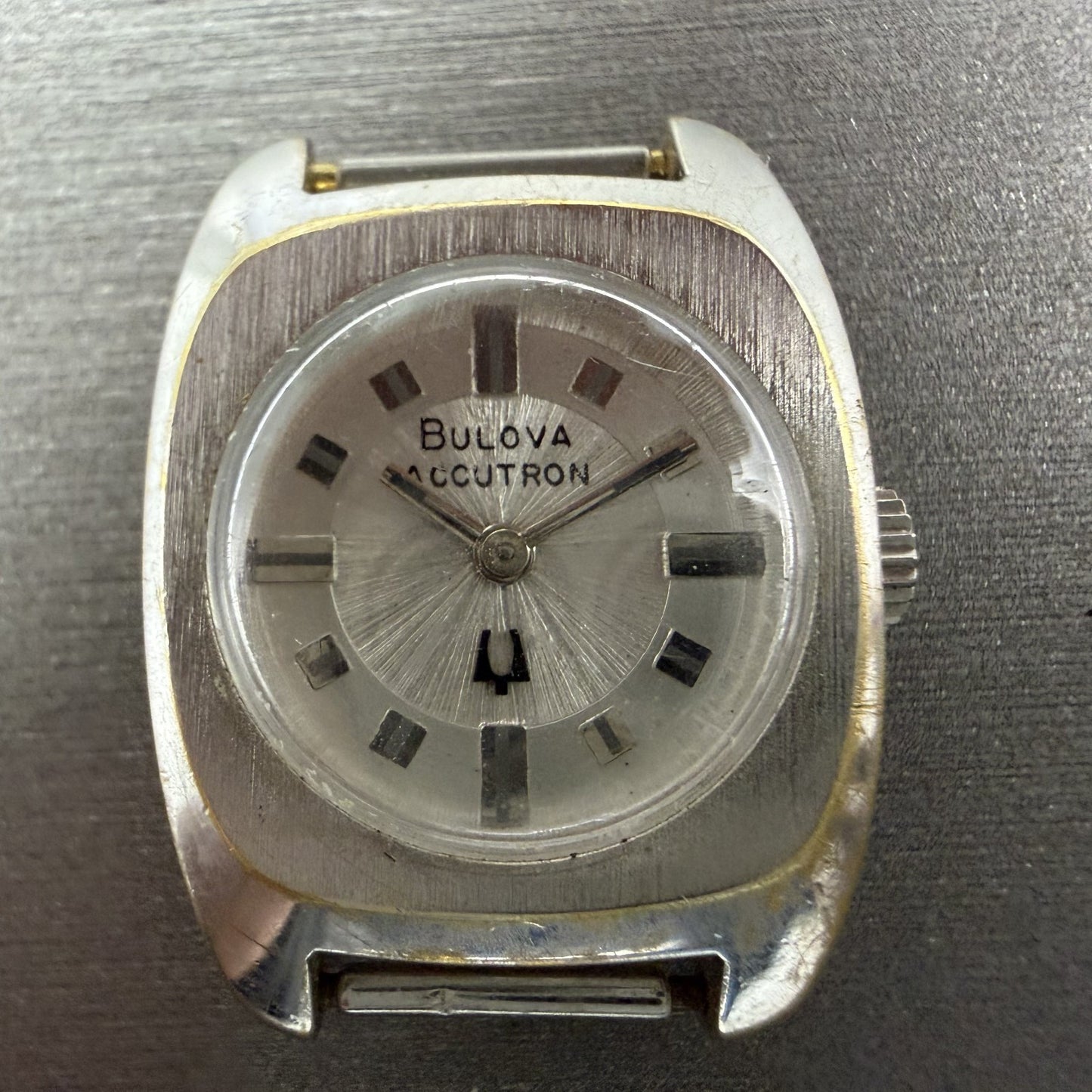 Bulova Accutron Watch Women 20mm Silver Dial White Gold Plated Tunning Fork Runs1
