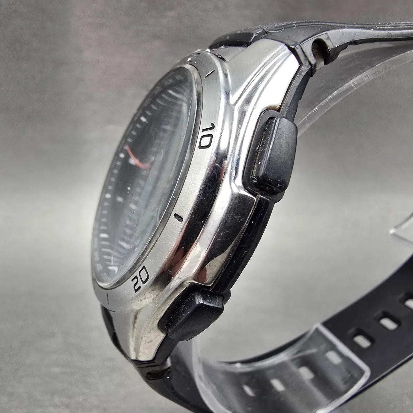 Casio Waveceptor WVQ-M410 Watch Men 43mm Black Dial Silver Tone Date Solar RunsF2