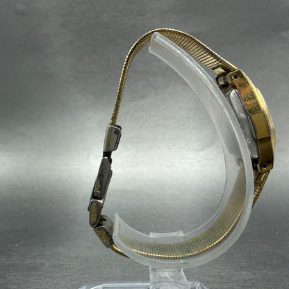 Citizen CQ Watch Women 16mm Champagne Dial Gold Tone Oval 4-833023 New Battery8