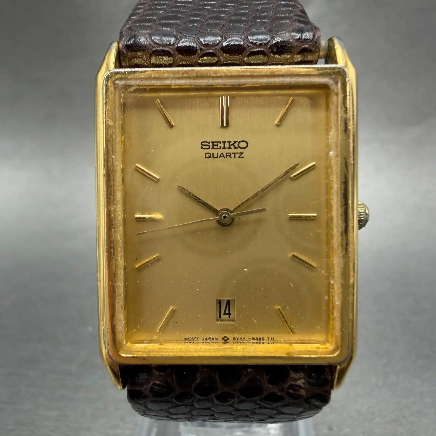 Seiko Tank Watch Men 25mm Champagne Dial Gold Tone Date 5Y32-5149 PARTS Vintage0