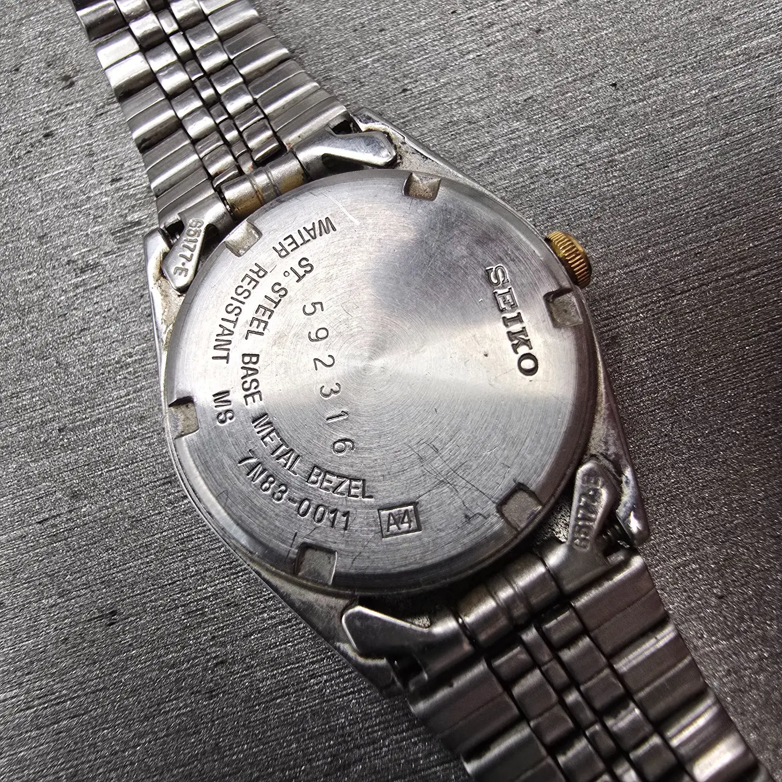 Seiko Watch Women 24mm White Dial Two Tone Daydate Round 7N83-0011 New Battery10
