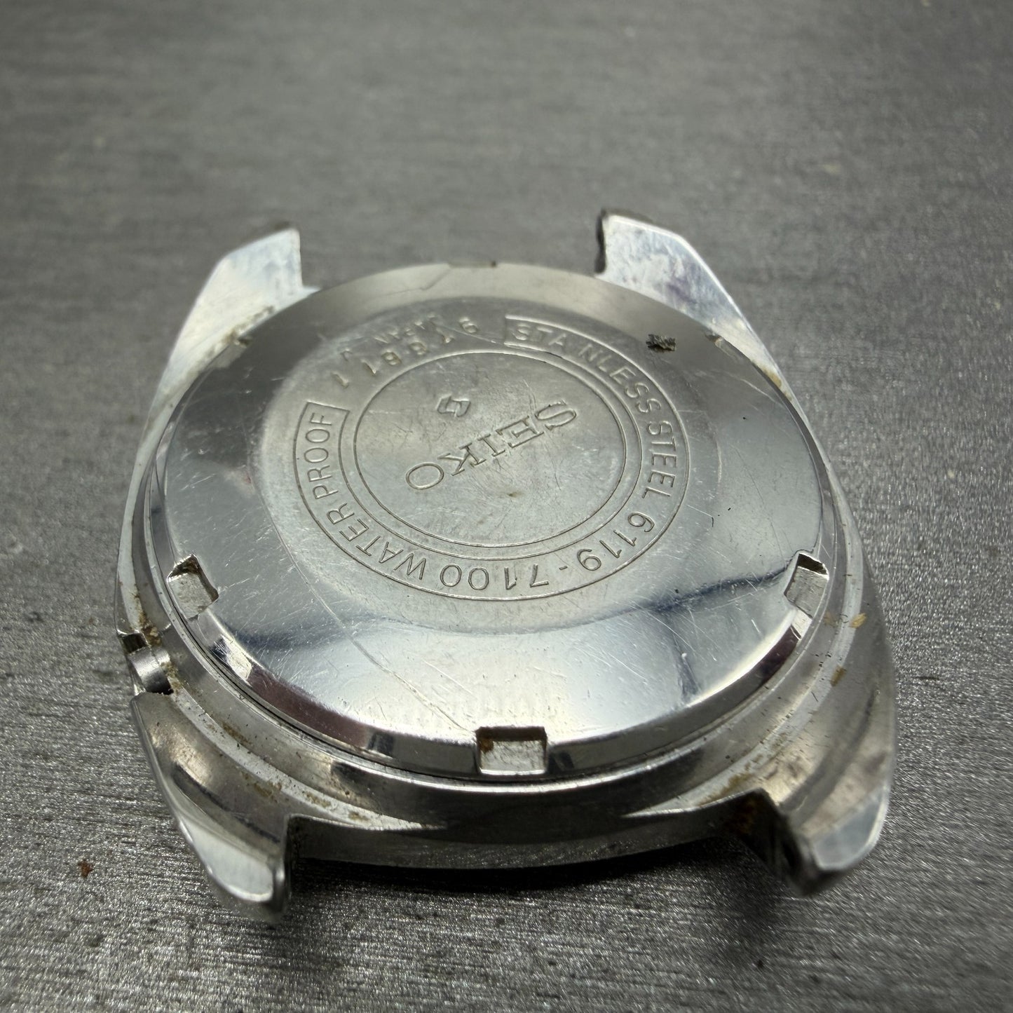 Seiko 5 Automatic Watch Men 35mm Silver Dial Silver Tone Daydate 6119-7100 PARTS12