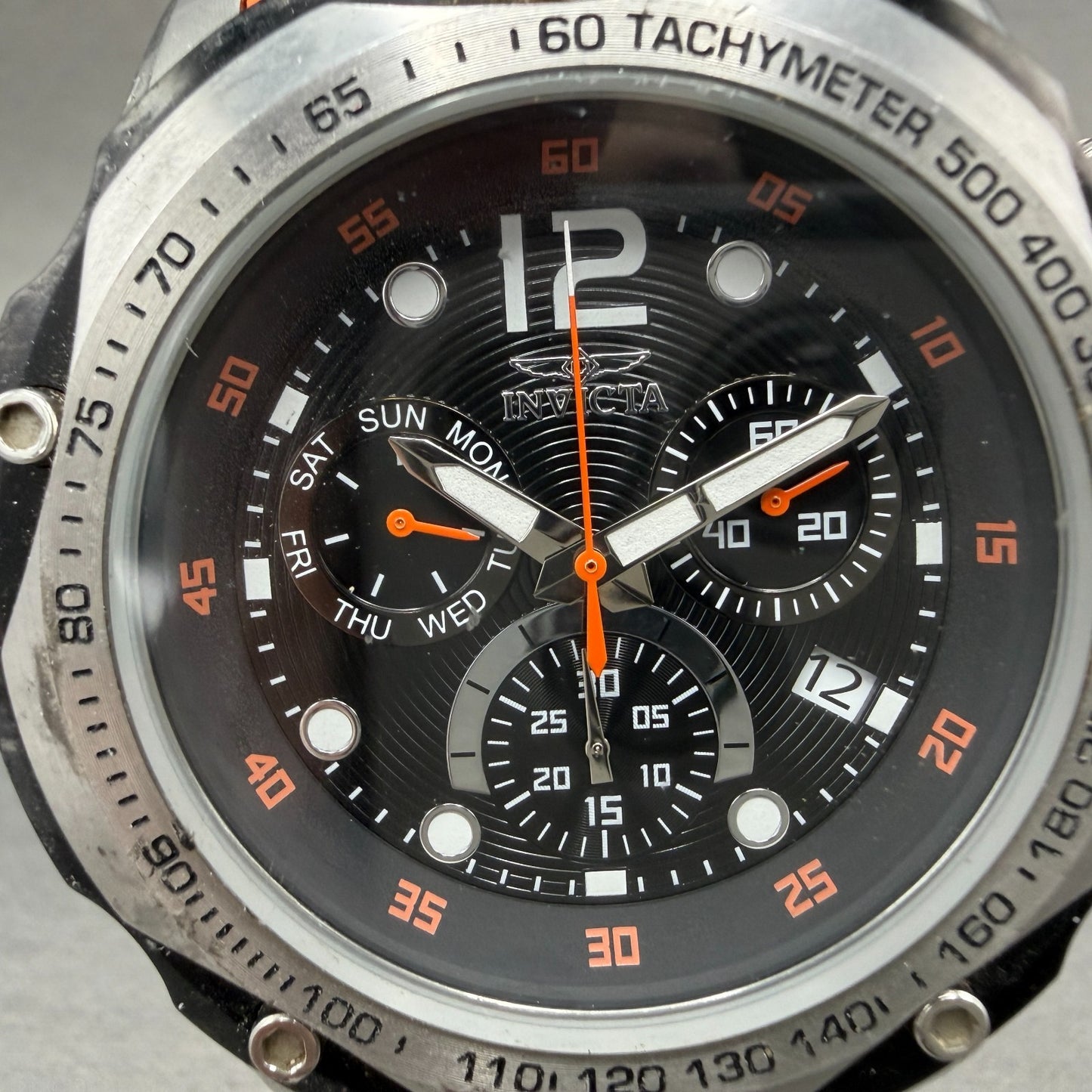 Invicta Speedway Chrono Watch 51mm Black Dial Steel Date Round 20072 New Battery1