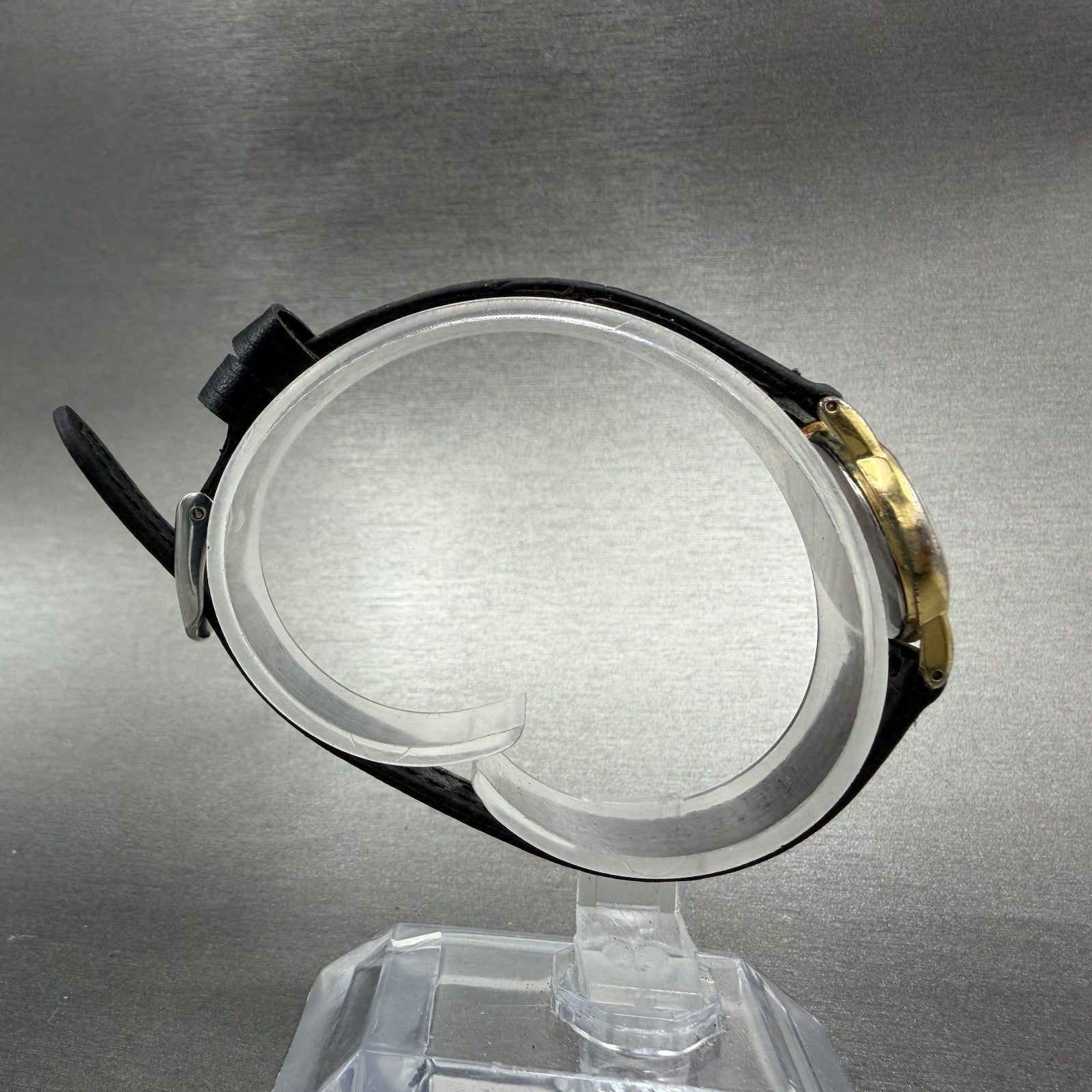 Seiko SX Watch Women 20mm White Dial Gold Tone Round 2Y00-0A10 New Battery AKKOE9