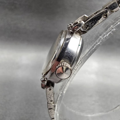 Seiko Solar Watch Women 15mm Silver Dial Silver Tone Oval 1040-7080 Manual Wind2