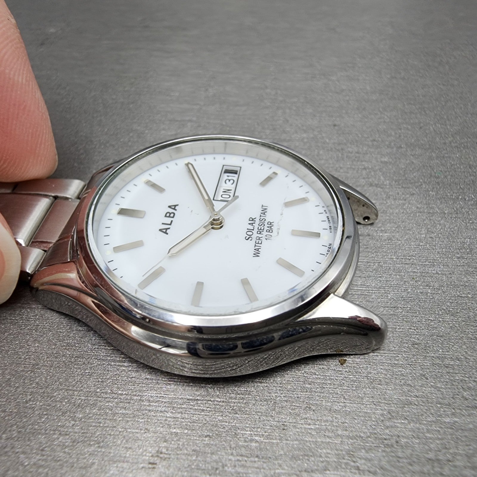 Seiko ALBA Solar Watch Men 36mm White Dial Silver Tone Daydate V158A PARTS5