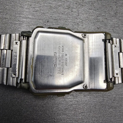 Casio DBC-600 Calculator Watch Men 34mm Digital Silver Alarm New Battery Vintage11